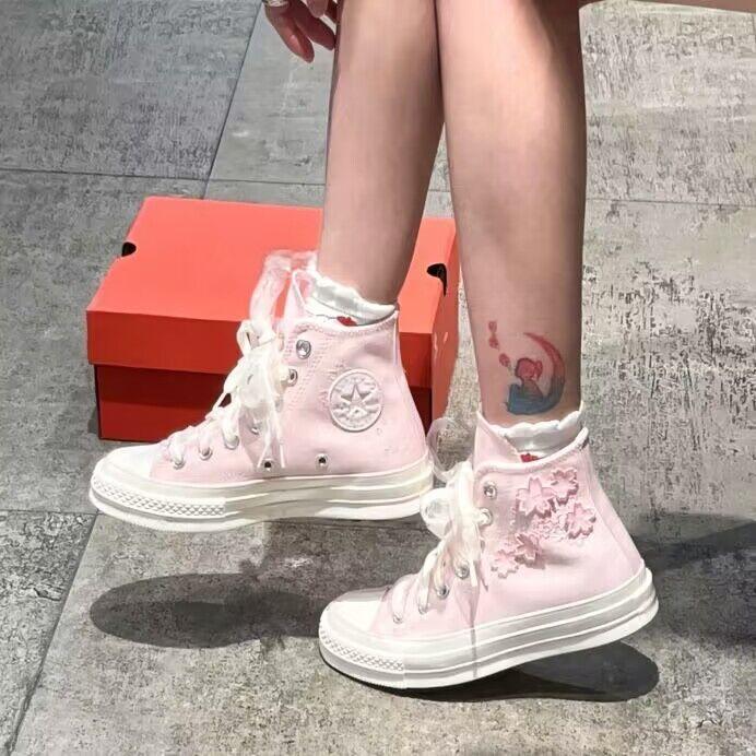 Zapatillas de Lona Bordadas pa - Canvas Sneaker High reseña y precio