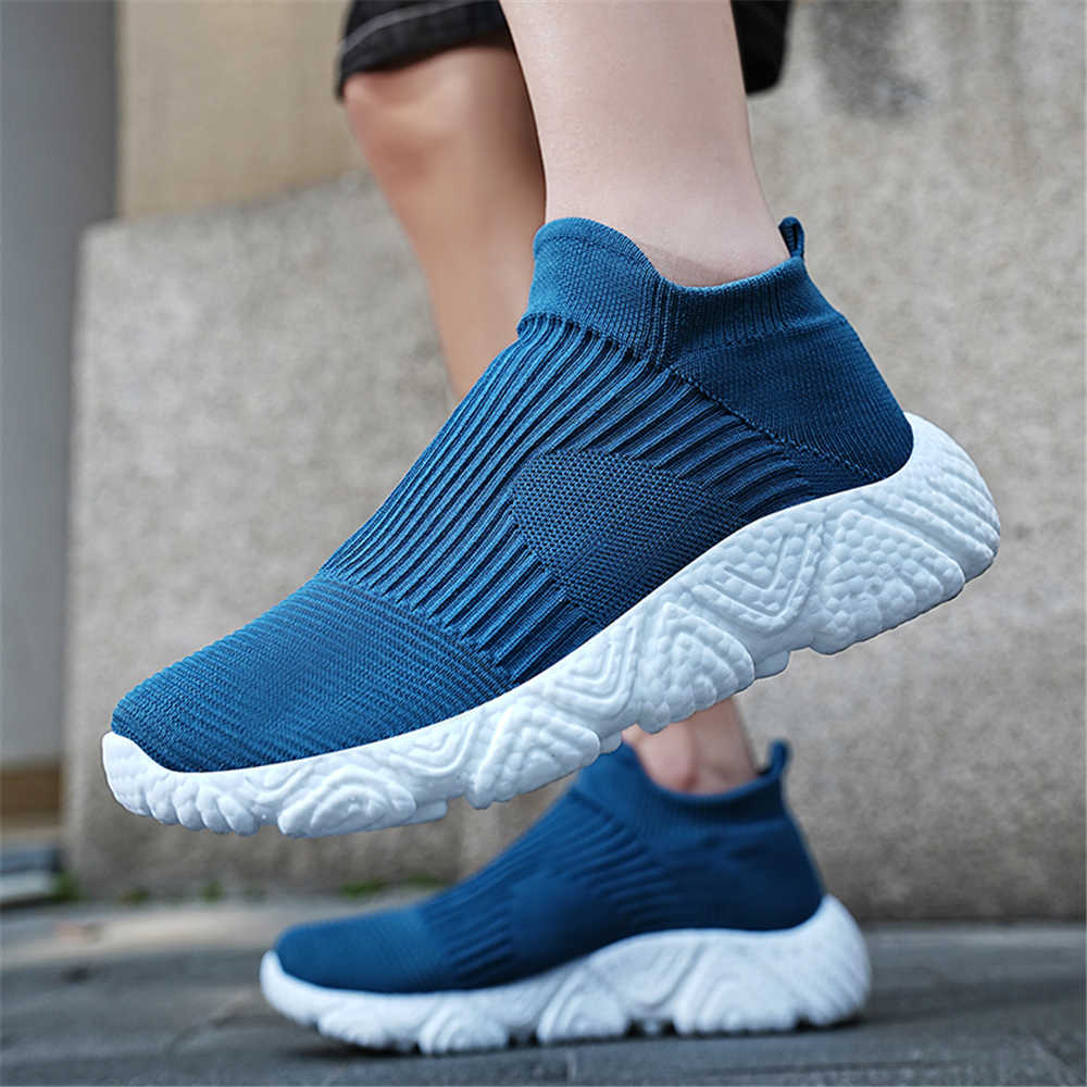 Botas de tenis oscuras talla 4 - Men Shoes Sale reseña y precio